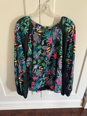 Brand New Lilly Pulitzer Imani print blouse top